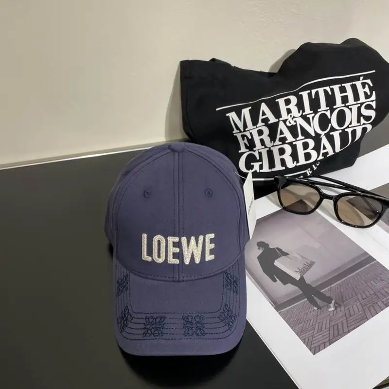 Loewe cap 24 (2)